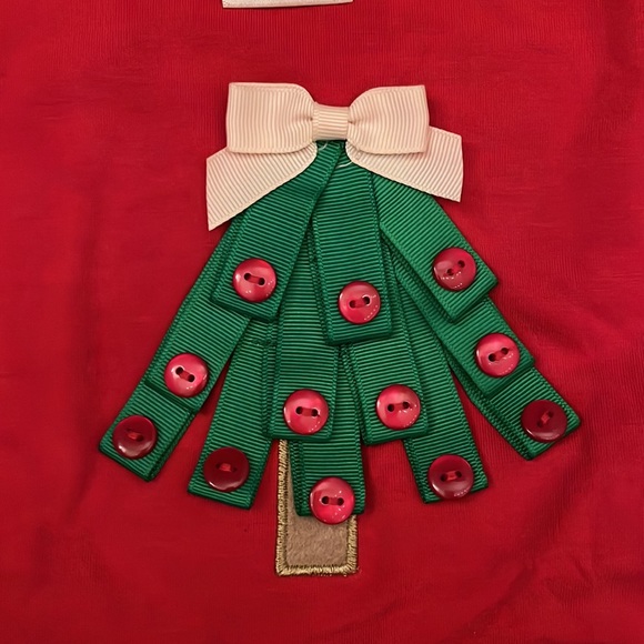 Christmas Outfit 2T - Picture 2 of 6